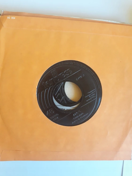 126272e34995aad3aae62b298690