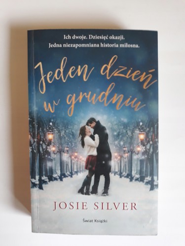 c663b4cc45e79b481f6a0c574f25