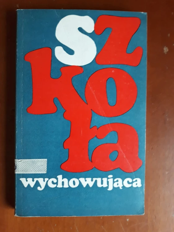7488179594