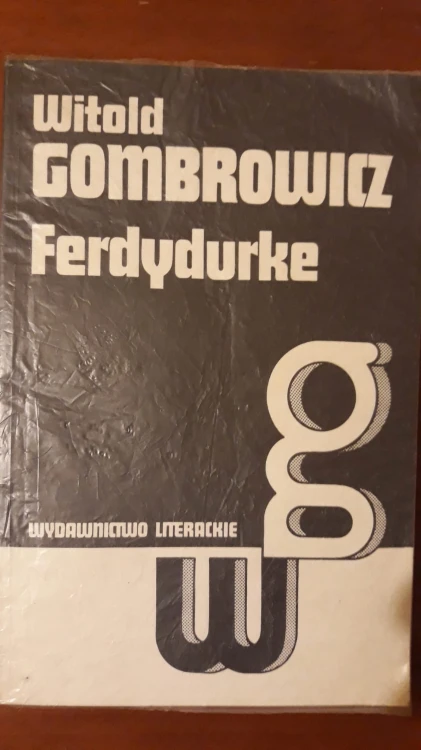 7723468493