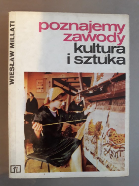 7437072260