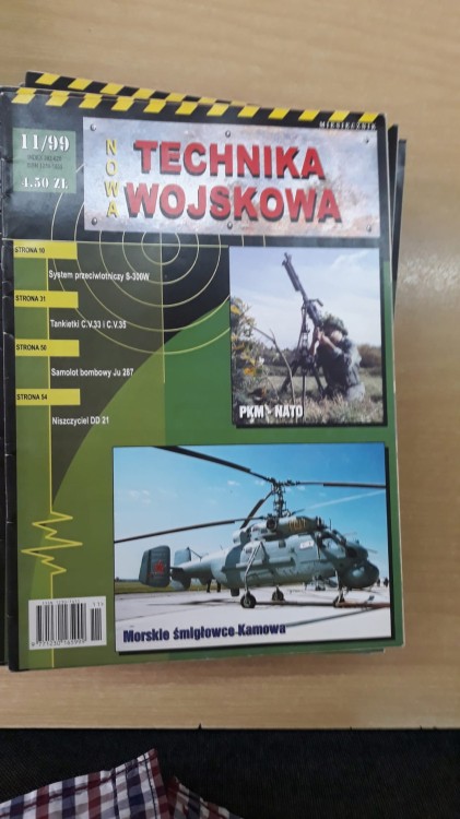 7899082325