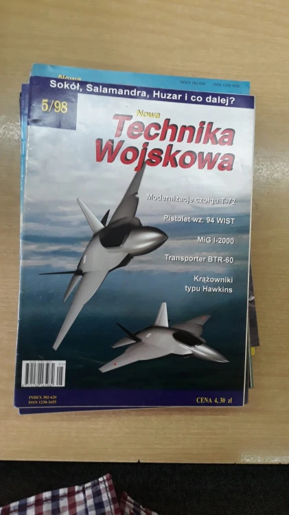 7899038287