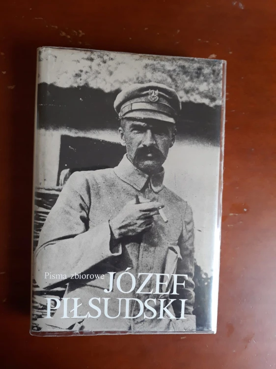 7542958727