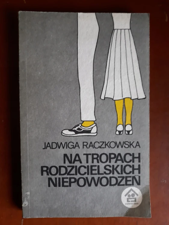 7485877601